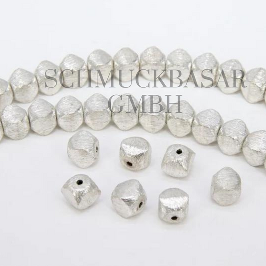 Matte Faceted Cube - Silver