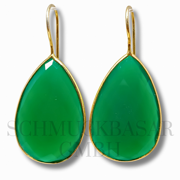 GOLD PLATED GREEN ONYX STONE EARRINGS