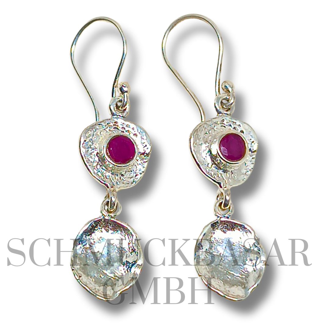 SILVER RUBY STONE EARRINGS