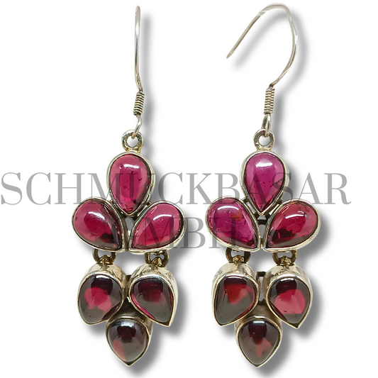 SILVER GARNET STONE EARRINGS