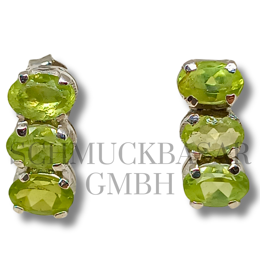 SILVER PERIDOT STONE EARRINGS