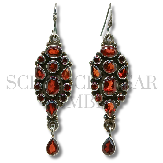 SILVER GARNET STONE EARRINGS