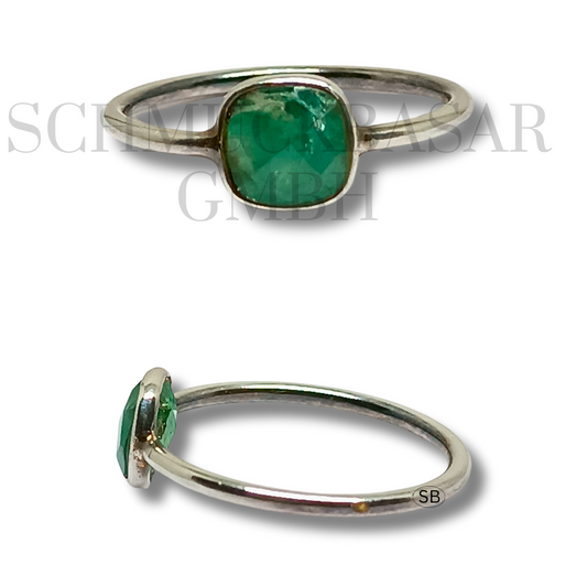 SILVER EMERALD STONE RINGS