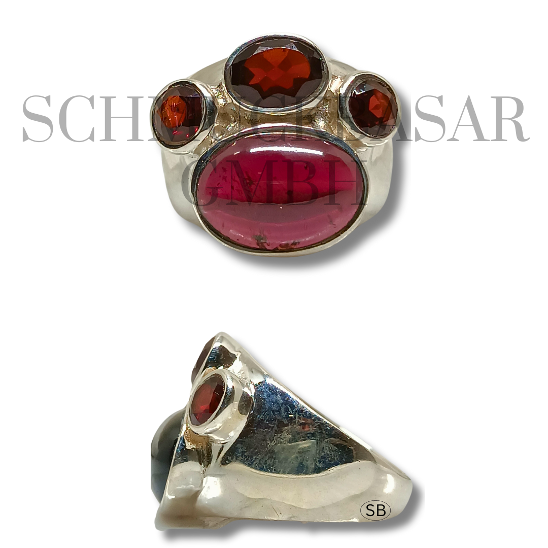 SILVER GARNET STONE RINGS