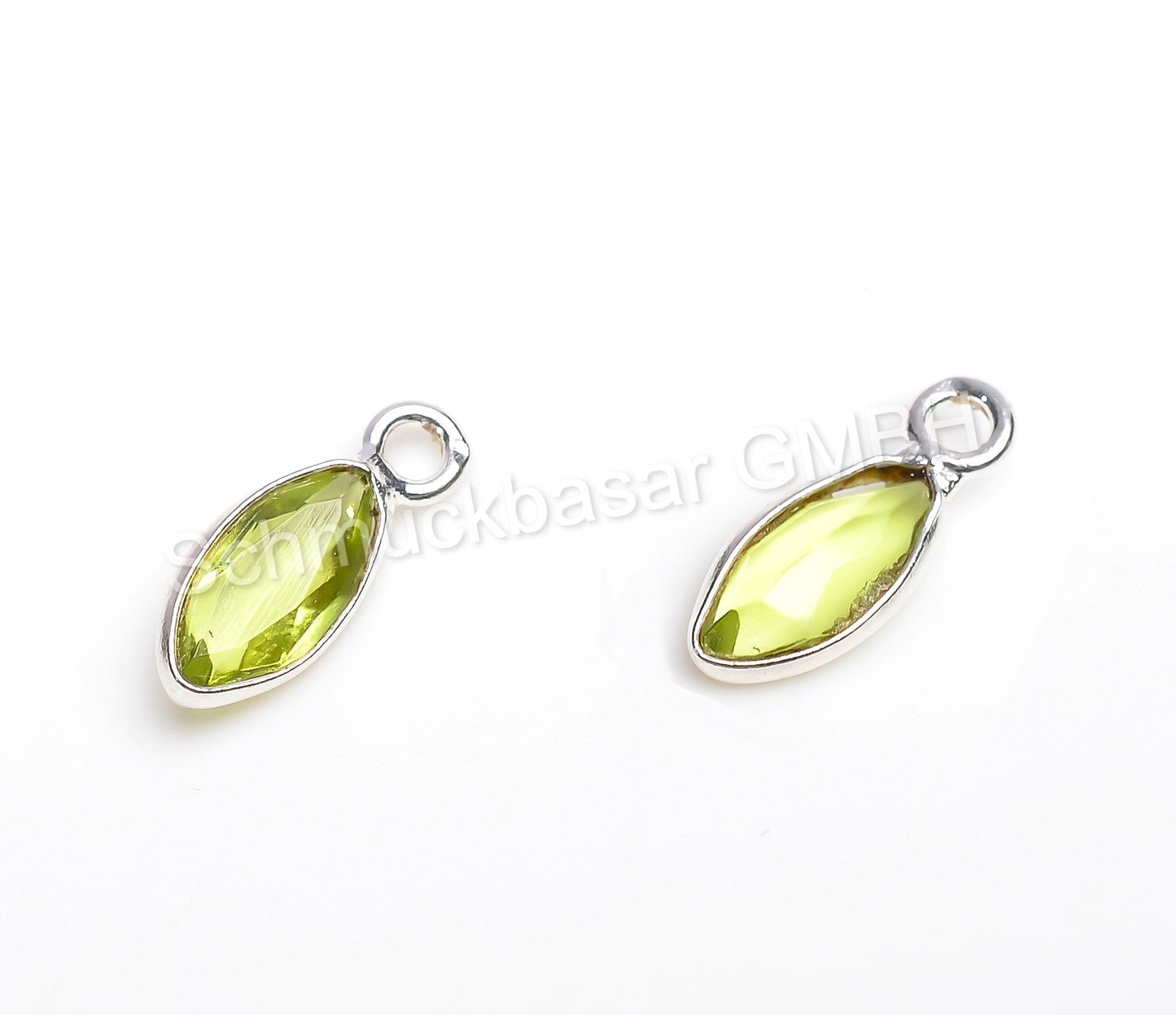 4x 8 MM GREEN AMETHYST BEZEL CONNECTOR